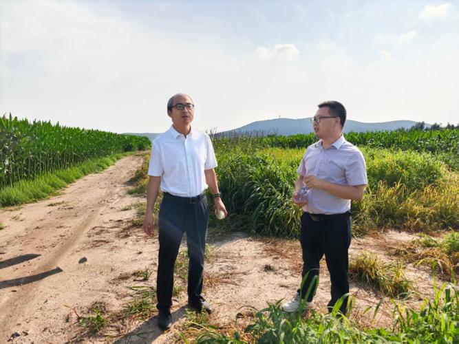 东北地理所工会慰问长春净月潭遥感站一线工作人员 地理遥感信息服务的守望者